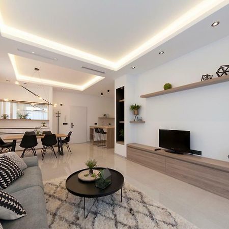 Apartamentos La Laguna II Luxury Apartments Сьюдад Кесада Екстер'єр фото